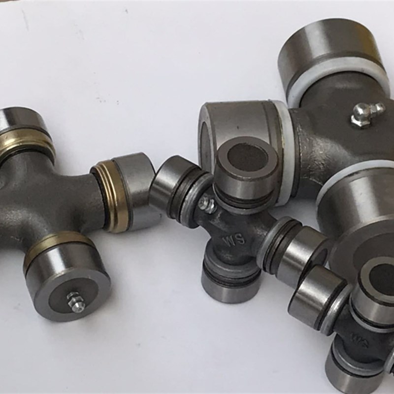 热销SWC万向轴十字包轴承SWP十字节250/285/315/350万向联轴器维