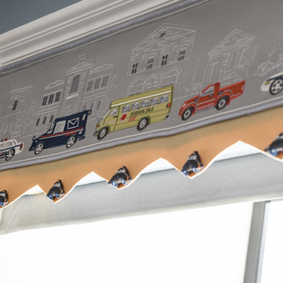热销2021年新款 男孩房贴布绣花小汽车帘头罗马帘窗帘定制儿Y童房