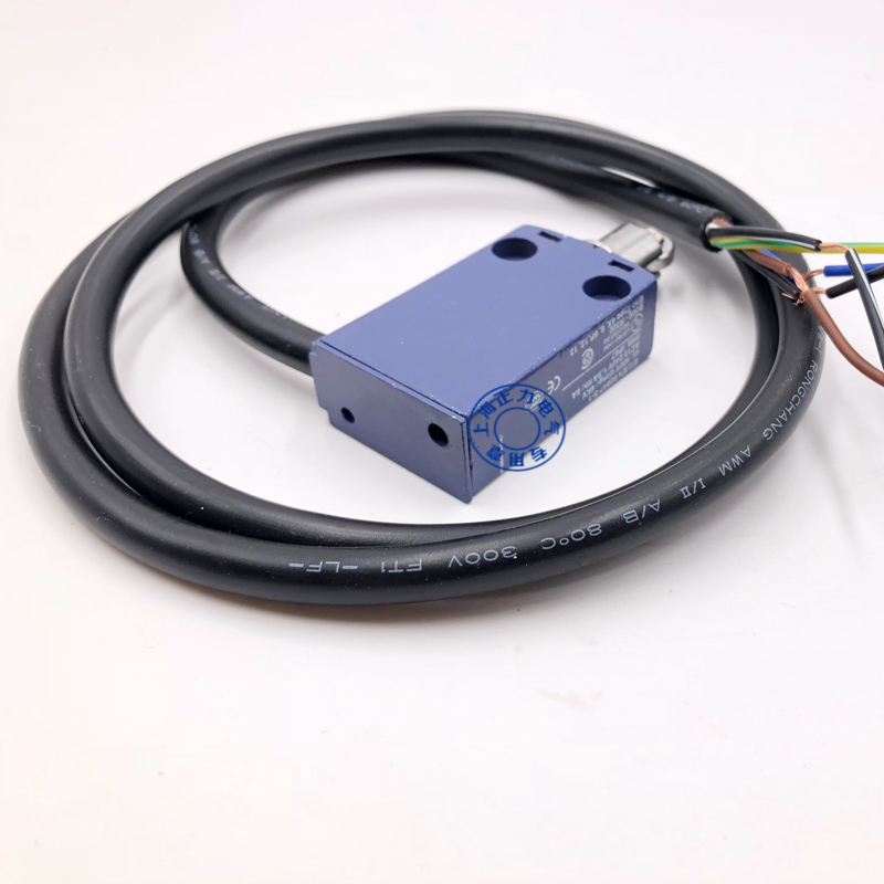 现货模具开关防水限位开关 XCMD2102L1 行程开关ZCMD21带电线