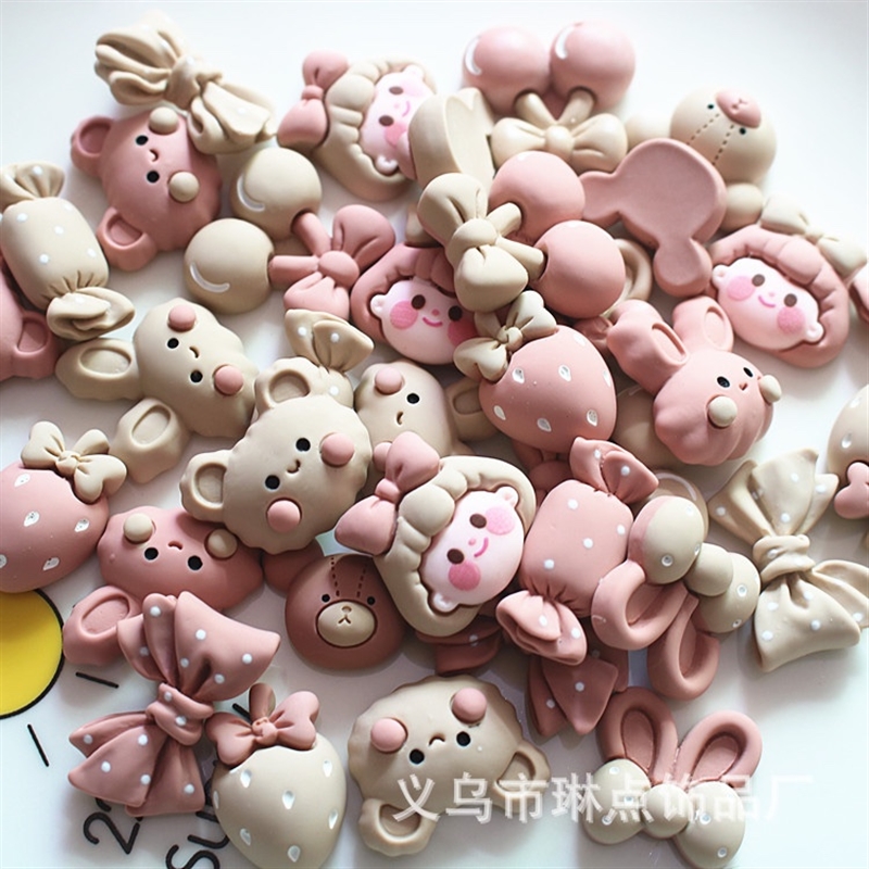 卡通可爱女生汽车载摆件随意贴小饰品车内装饰用品大全出风口香薰