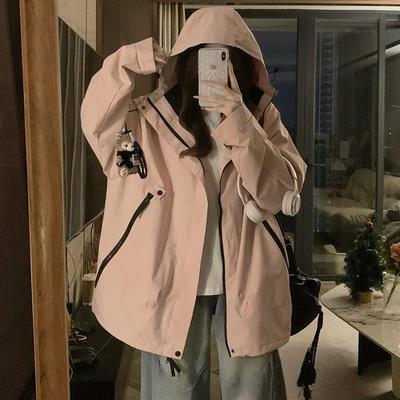 实拍冲锋衣秋冬款风衣外套防风防水情侣潮登山服男女连帽公仔外套