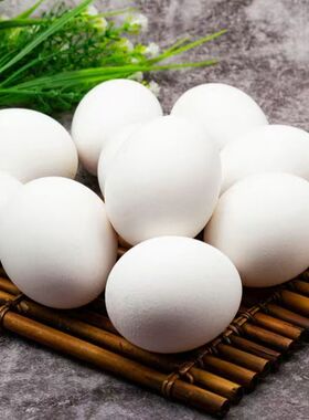 新鲜农家散养白壳鸡蛋谷物喂养鲜鸡蛋现捡现发包邮整箱优质白鸡蛋