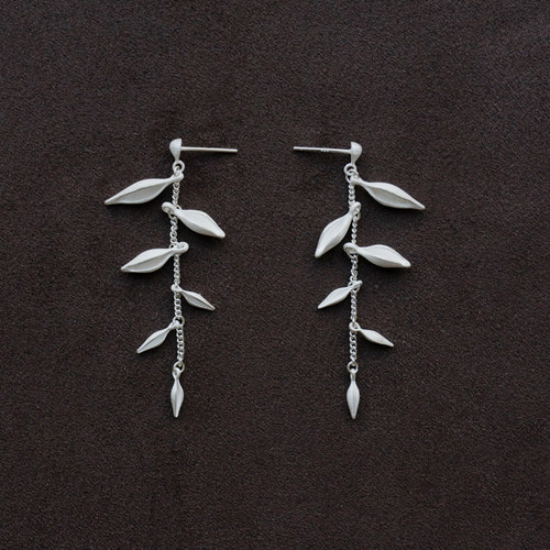 OLIO E ACETO油醋汁 · 纯银麦穗链条耳坠