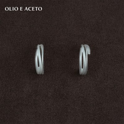 【欧阳娜娜同款】OLIO E ACETO油醋汁·纯银回旋耳环