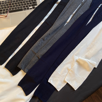 CAFE AU LAIT羊毛真丝微透无痕脚口九分打底裤