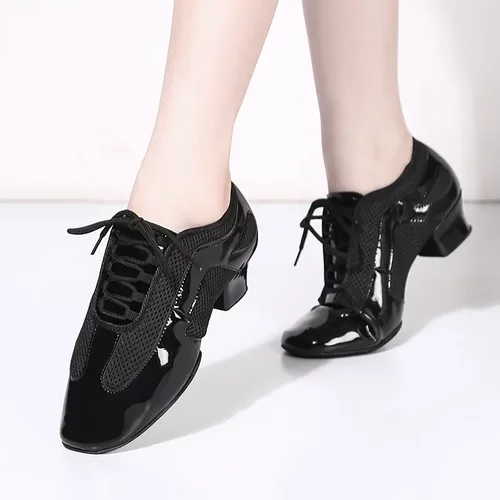 广场舞鞋透气网面拉丁舞鞋女士