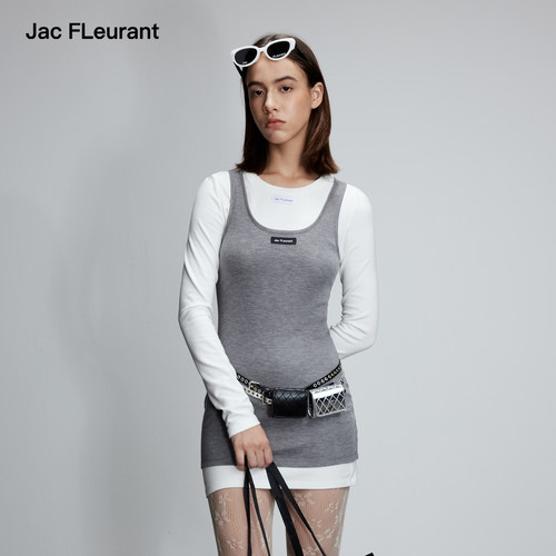 JAC FLEURANT2025秋冬新品灰白拼接LOGO标签连衣裙时尚简约女士