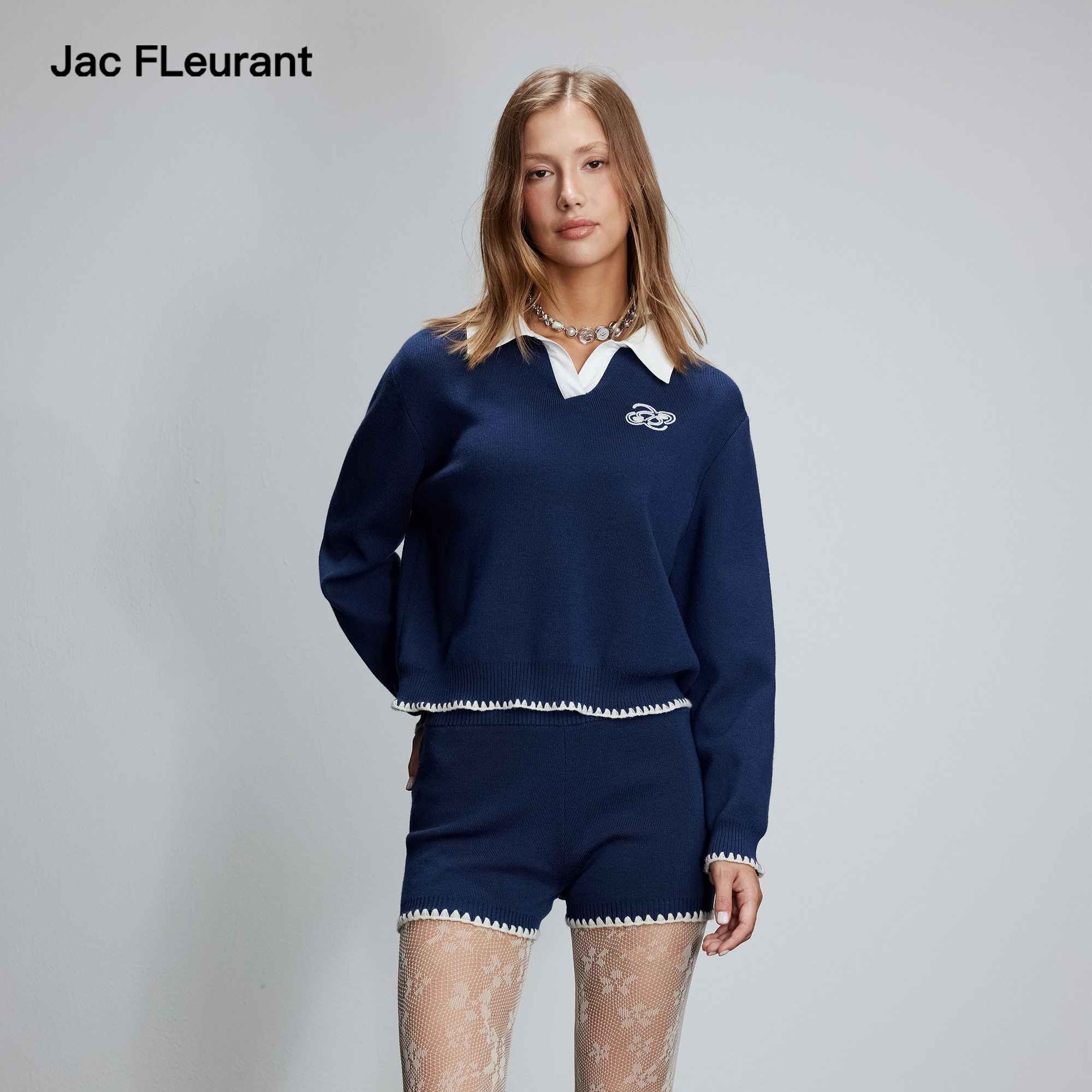 JAC FLEURANT2025秋冬新品藏青色衬衣领LOGO毛衣贝壳绣短裤套装