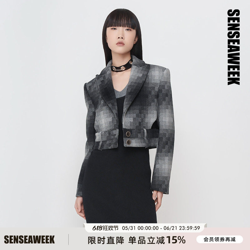 SENSEAWEEK复古感镂空西服马赛克双腰头解构毛呢短西装