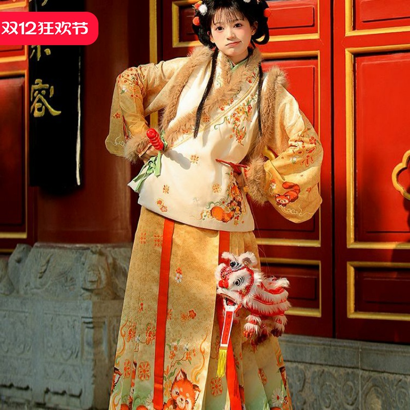 新中式冬汉服，绒暖雅致显国风