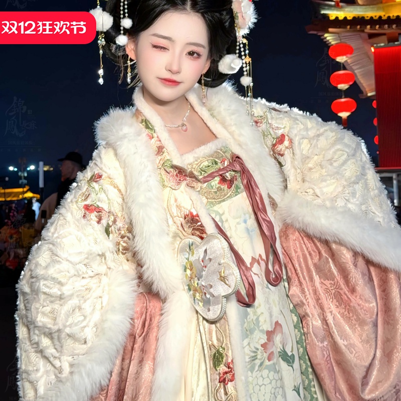 新中式冬汉服，绒暖雅致显国风