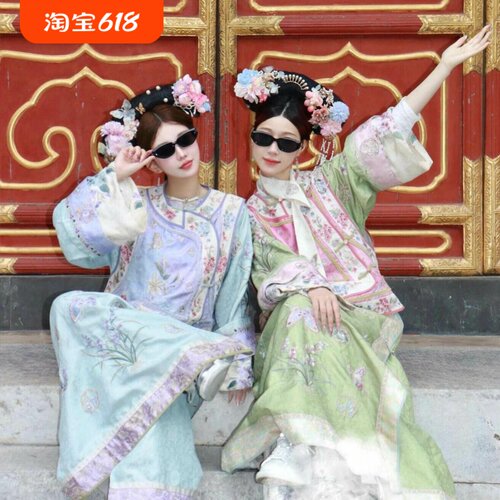 一袭汉服惊艳时光古韵自来