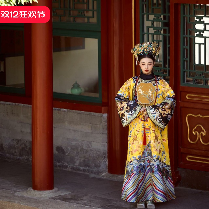 一袭汉服惊艳时光古韵自来