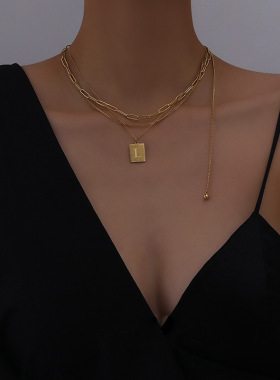 High-quality simple retro multi-layer L letter necklace fema