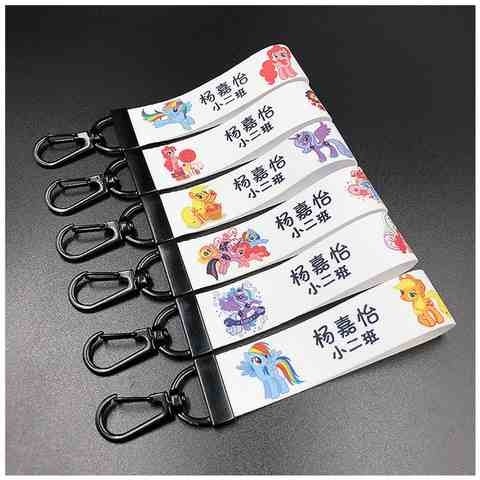 名字扣幼儿园挂按扣条名字贴刺绣可缝男女孩一年级挂牌头像小学生