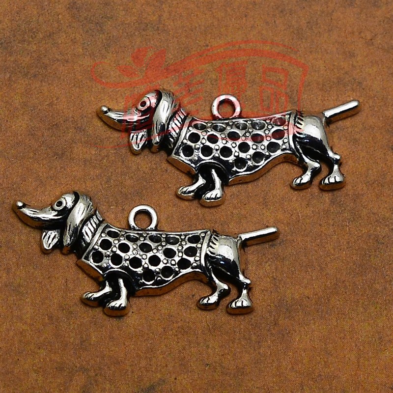 DIY饰品配件,37x17mm古银色狗吊坠,8元20个