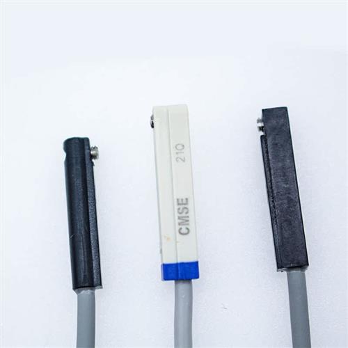 亚德客型磁性开关气缸磁感应器DS1/CS1-F/U/J/S/G/M/E/H020感测器