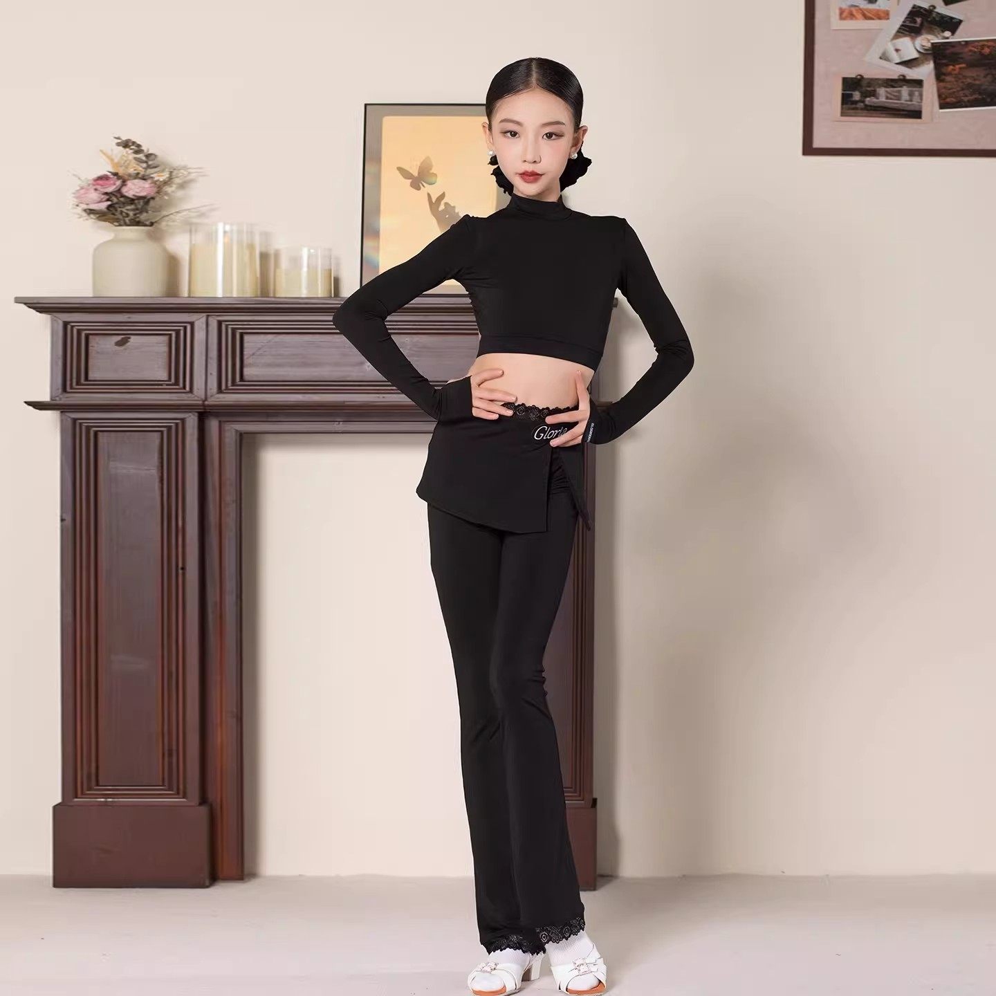 冬季新款拉丁舞服女童练习服金属扣露背长袖短上衣假两件喇叭长裤,运动/瑜伽/健身/球迷用品,拉丁舞练习套装,淘宝优惠券,粉丝福利购,淘宝优惠卷