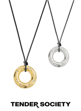 Tender SocietyEcho系列锤纹镶钻甜甜圈皮绳圆环长项链毛衣链女
