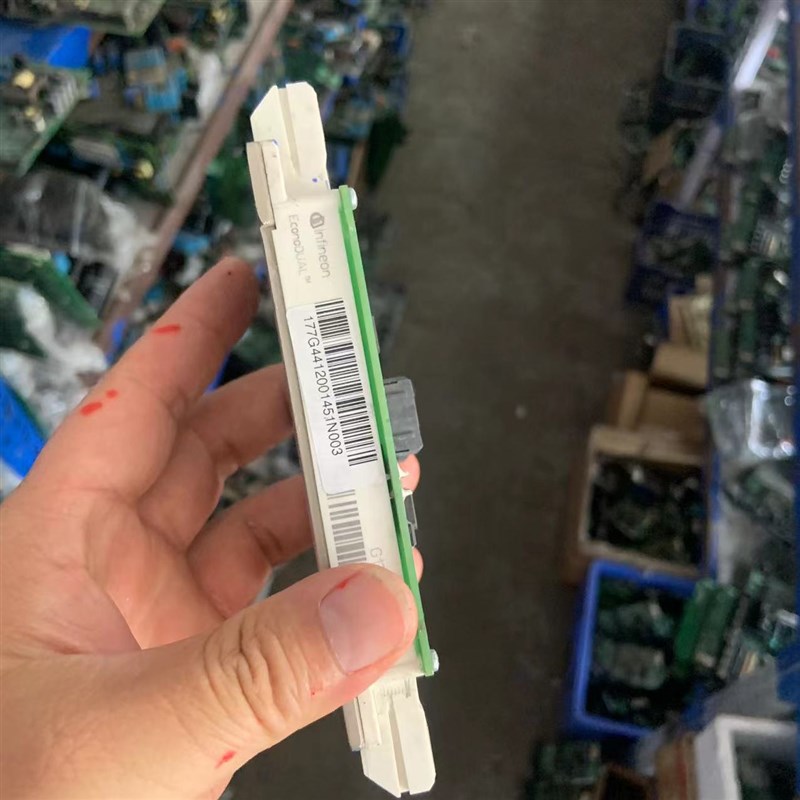 130B7170 CT/AT/04丹佛斯变频器FC102 302等90 110 132KW保护驱动