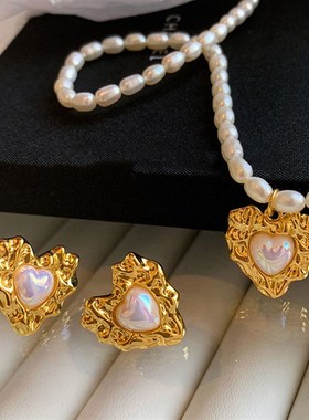 复古褶皱感金色爱心天然珍珠项炼轻奢小众时尚巴洛克淡水珍珠项炼