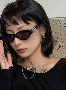 新款猫眼墨镜女潮个性刀片镜腿设计搞怪嘻哈街拍太阳镜男防紫外线