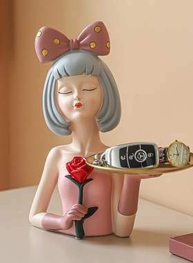 轻奢抱花女孩钥匙收纳摆件客厅家居电视柜酒柜装饰品乔迁新居礼品