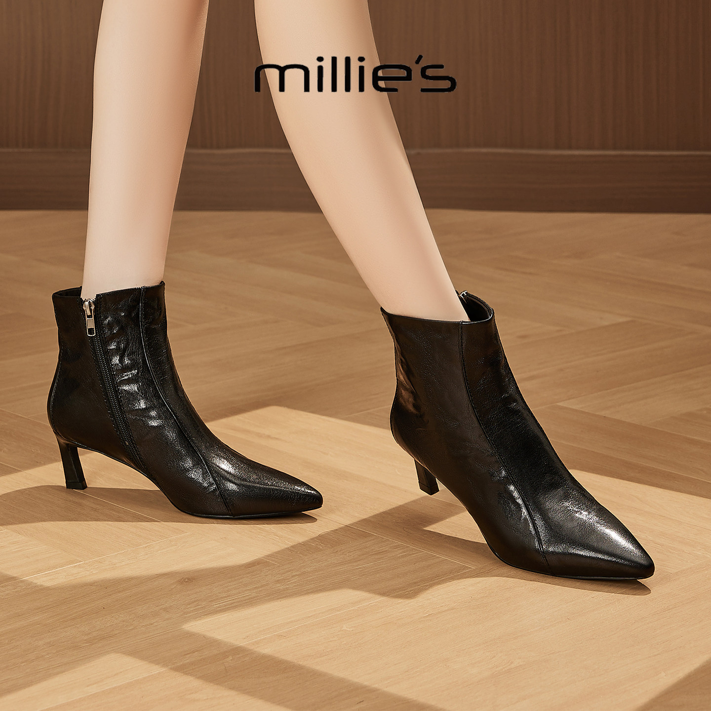MILLIE'S/妙丽2025新款时尚百搭女士尖头粗跟极简踝靴女真皮短靴