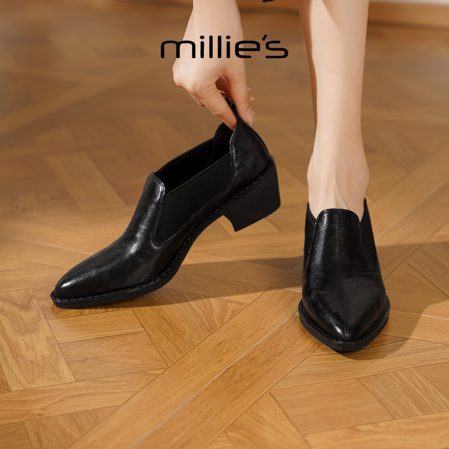 MILLIE'S/妙丽真皮复古单鞋