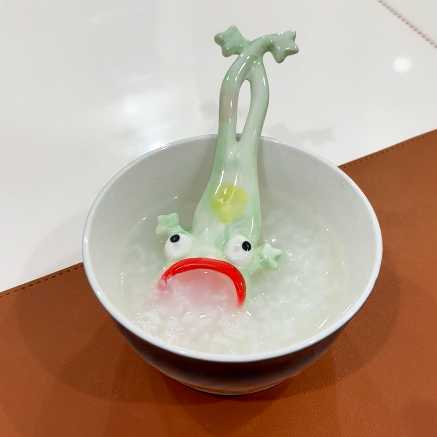 丑青蛙勺子陶瓷手工搅拌汤饭勺甜品勺学生宿舍用搞怪吃饭调羹汤匙