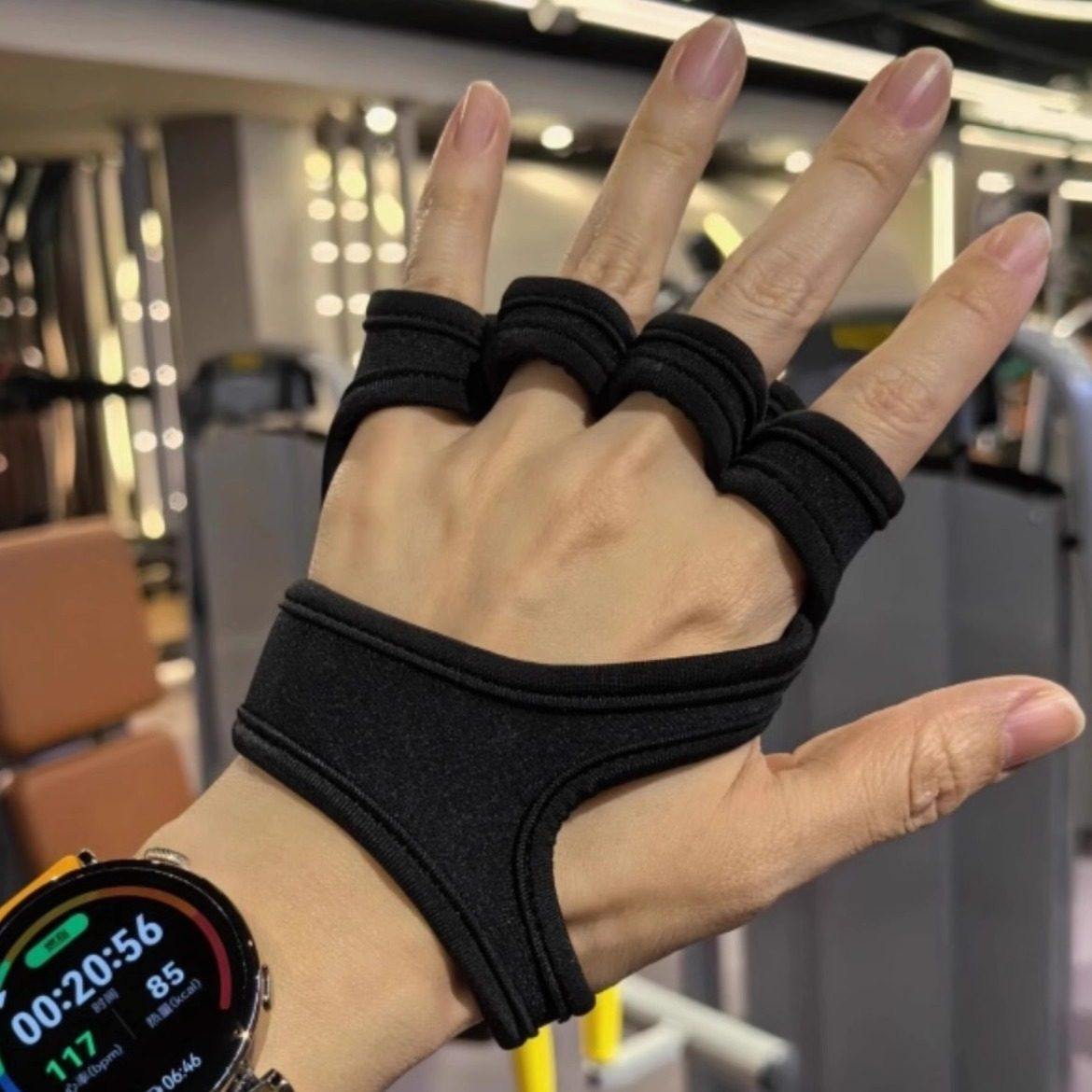 健身防滑透气撸铁单杠训练器械力量骑行运动男女半指护掌手套,运动/瑜伽/健身/球迷用品,其他运动护具,淘宝优惠券,粉丝福利购,淘宝优惠卷