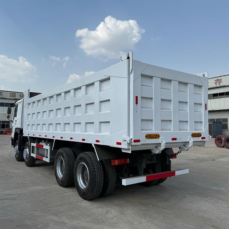 82米自卸土石方工程TLG车车.重汽380马力发动机抗高反矿山车