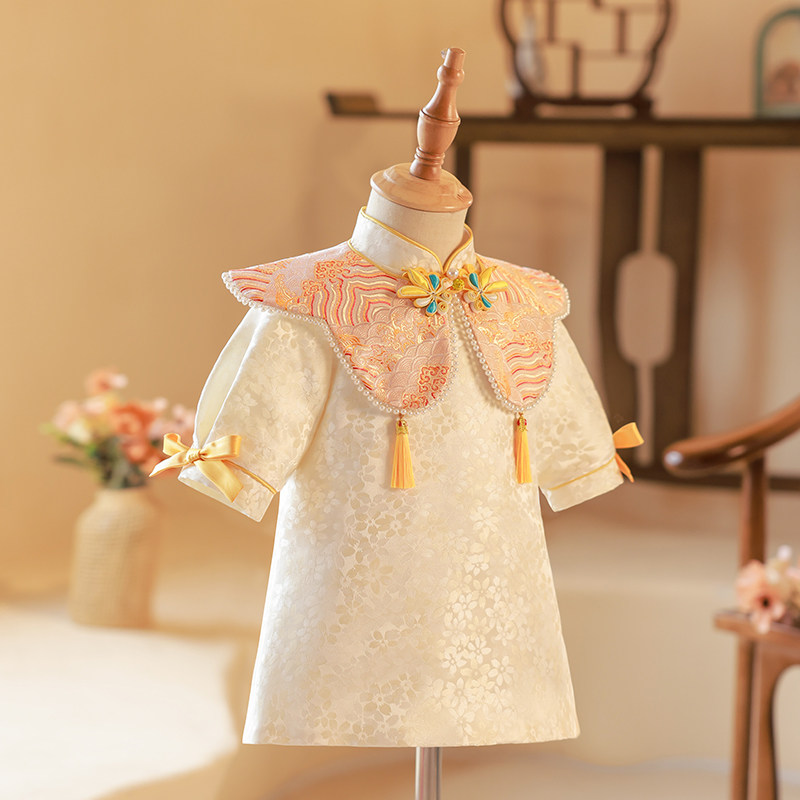 中式周岁礼服女宝2023新款儿童抓周唐装宝宝冠衣国风女童旗袍夏季