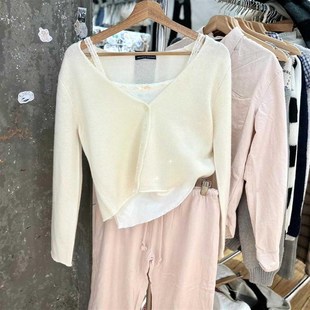 春秋外穿上衣女芭蕾毛衣显瘦 外套2024新款 BM秋季 白色纽扣针织开衫