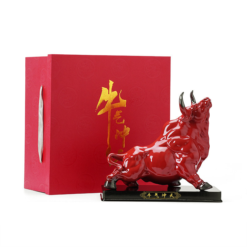 大号红色陶瓷动物牛年摆件牛气冲天开业定制礼品办公室桌面装饰品