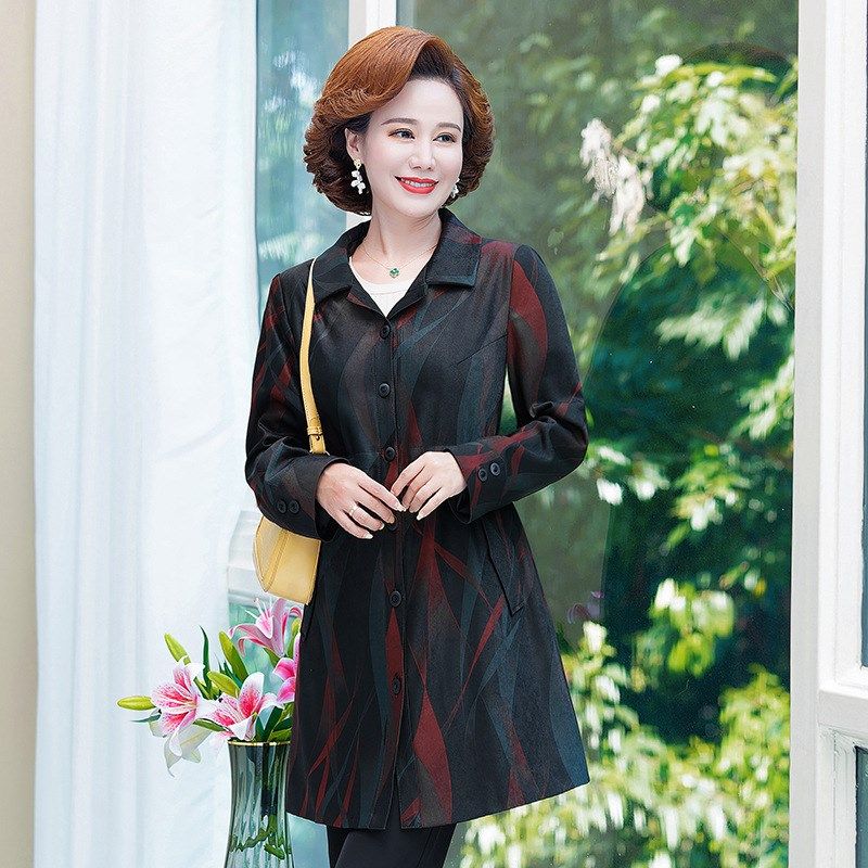 中老年女装加肥加大妈妈外套气质秋装风衣200斤胖老太太洋气休闲