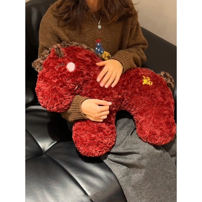 马年吉祥物公仔小马玩偶可爱毛绒玩具2026新款沙发抱枕靠背睡觉抱