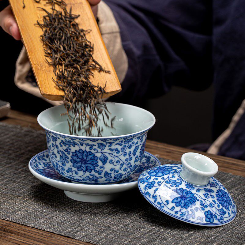 古典青花瓷三才盖碗泡茶杯功夫茶具陶瓷敬茶碗耐热防烫茶杯
