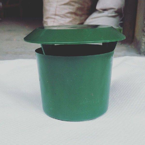 Eco-friendly Snail Cage Slug House Snail Trap Catcher Pests