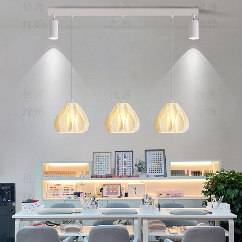 简约餐厅吊灯射灯创意三头店铺灯具橱窗服装店橱窗吧台美甲个性灯