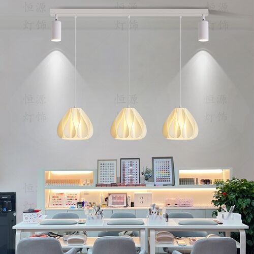 简约餐厅吊灯射灯创意三头店铺灯具橱窗服装店橱窗吧台美甲个性灯