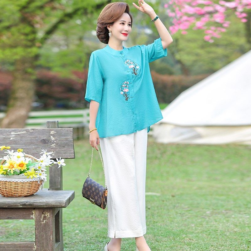 妈妈夏装洋气阔腿裤中年女短袖T恤绣花上衣服中老年薄款宽松套装