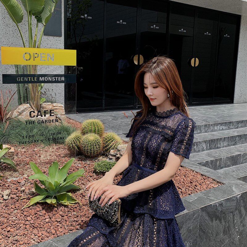 蛋糕长裙子女2021新款冬装英伦风精致蕾丝藏蓝色短袖连衣裙晚礼服