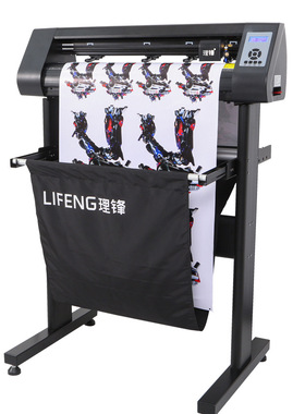 理锋牌CCD摄像头自动伺服刻字机热转印标签不干胶模切机 RC-720