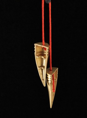 纯黄铜牛角圣杯卦杯交子帮忙做选择掷交家用纯黄铜阴阳杯拜拜用品