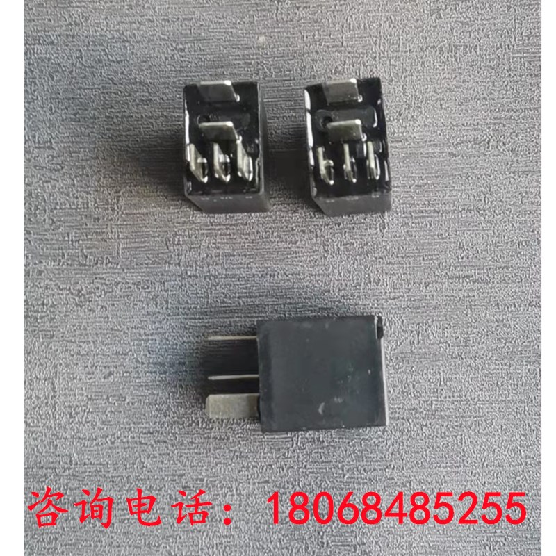 福格勒S1800-2摊铺机刮板传感器 摊铺机履带板 螺栓 支重轮  托轮