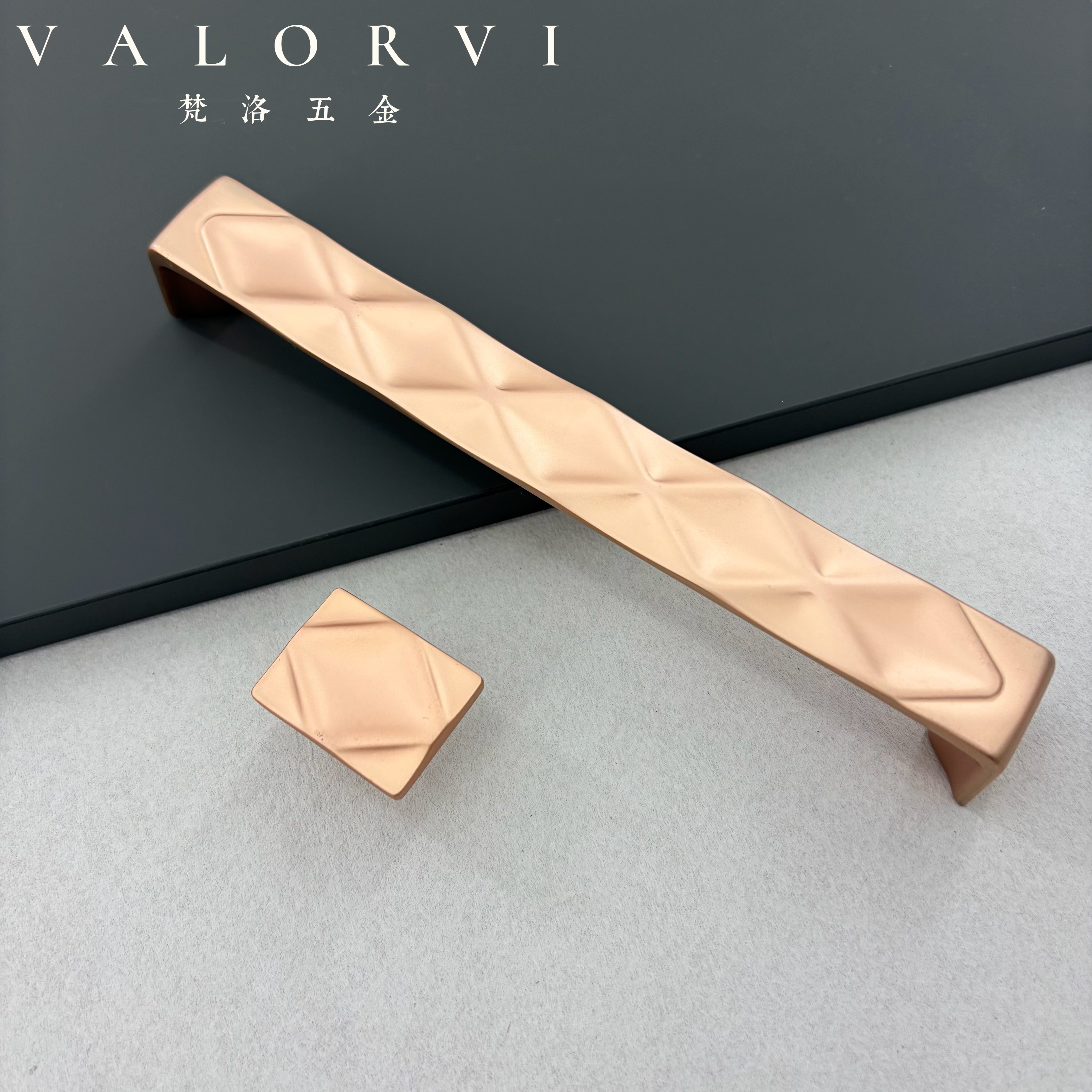 梵洛VALORVI意大利玫瑰金轻奢简约拉手北欧橱柜抽屉衣柜门把手