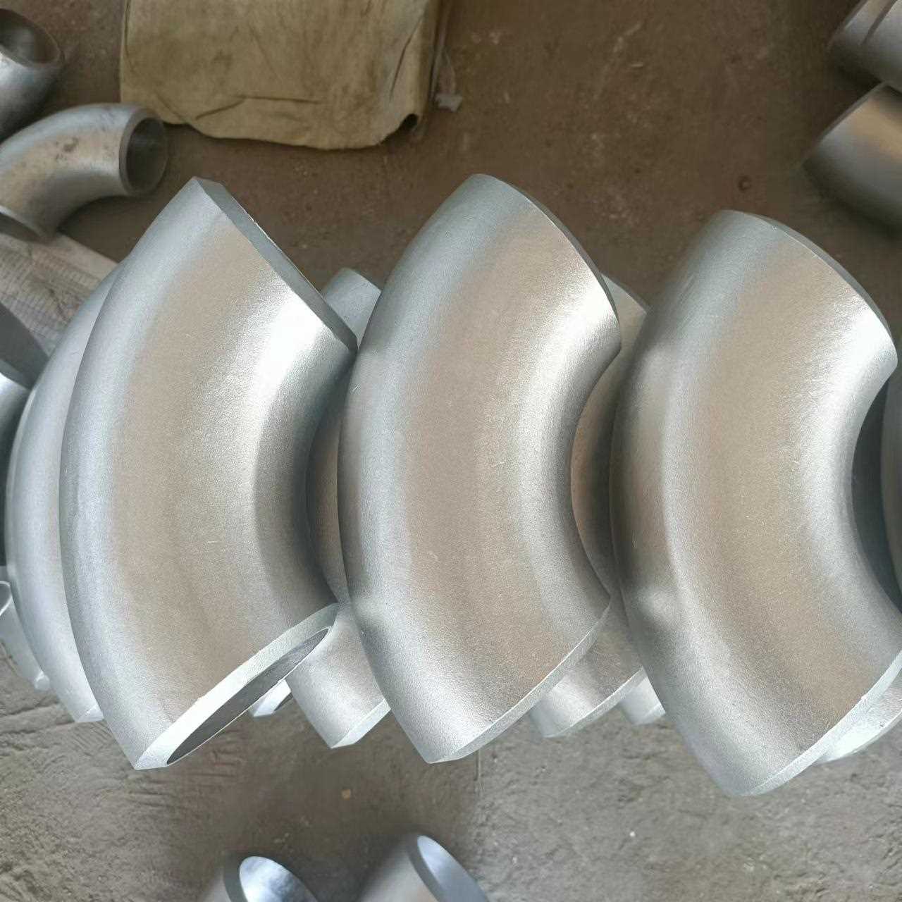 直销新款304不锈钢冲压弯头无缝焊接90度316L推制180度U型弯管