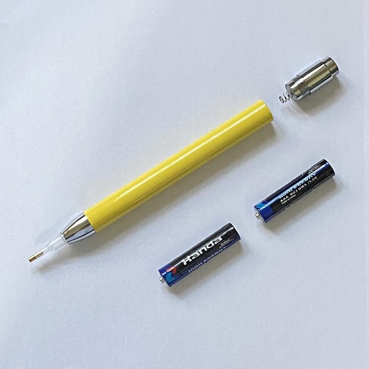 直销新款外贸新款钻石画工具发光点钻笔点钻工具发光笔十字绣贴钻
