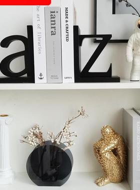 北欧创意简约现代字母书挡书立架书柜美式样板房软装饰品仿真书摆